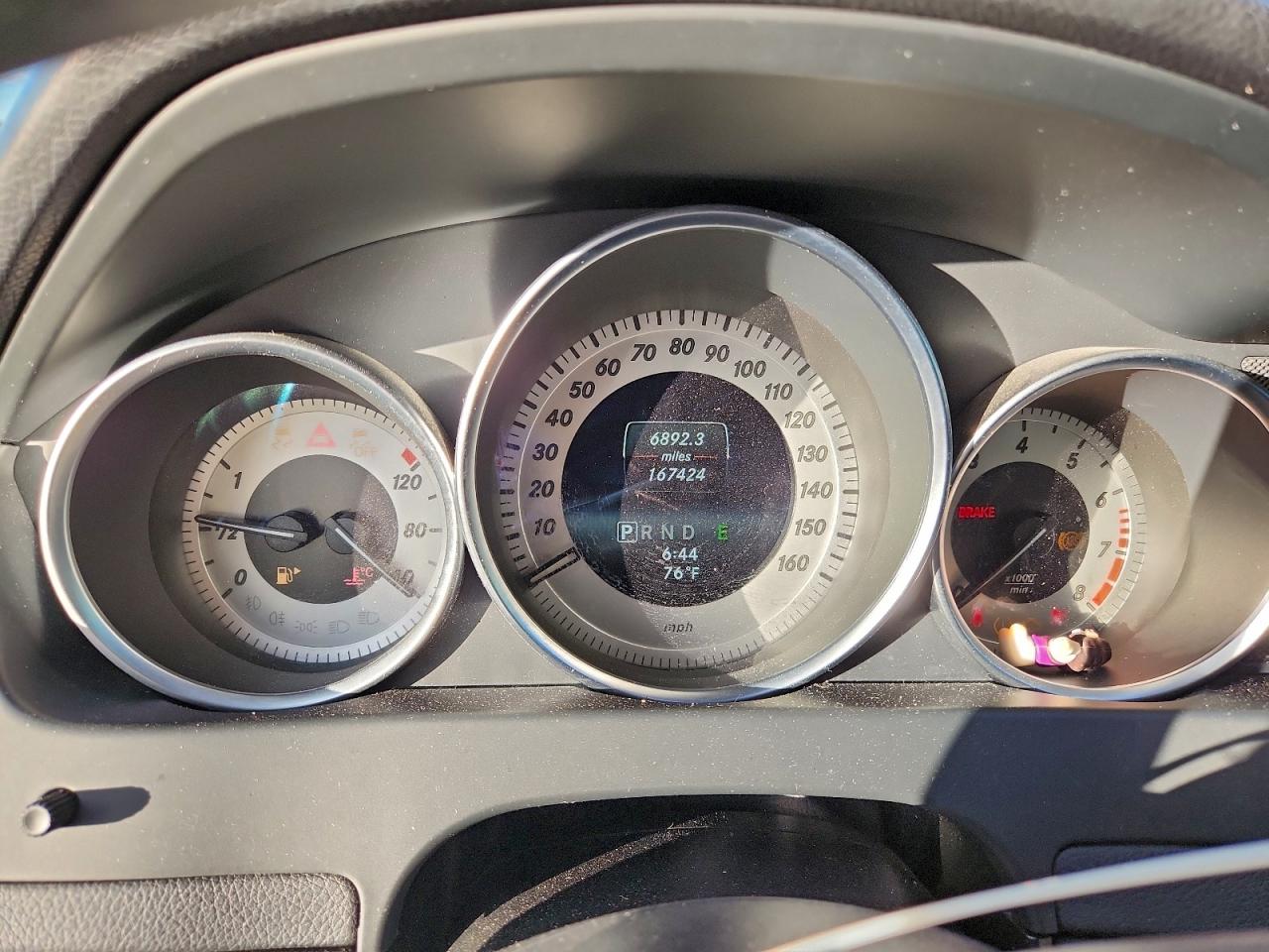 2014 MERCEDES-BENZ C 250 photo 9