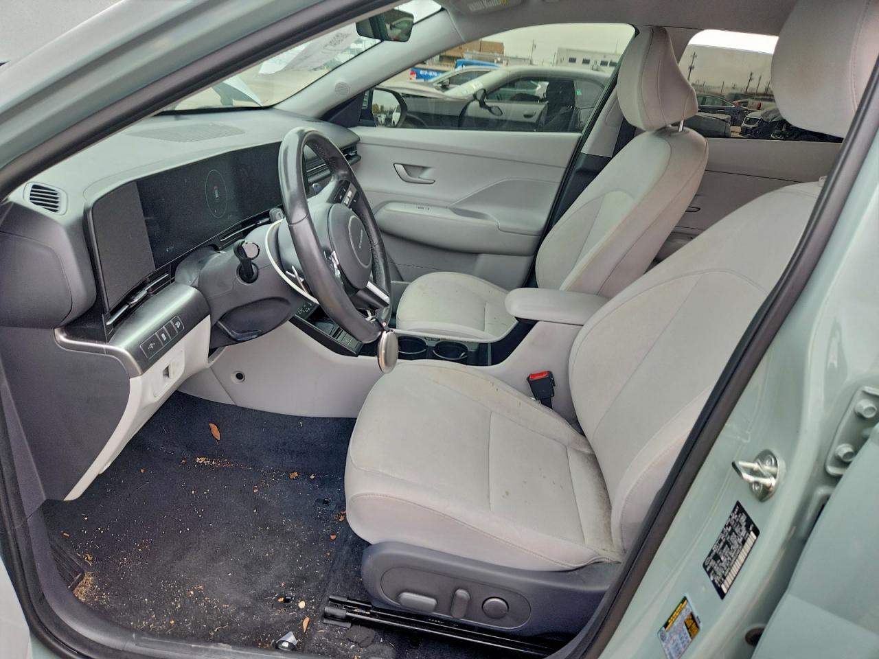 2024 HYUNDAI KONA SEL photo 7