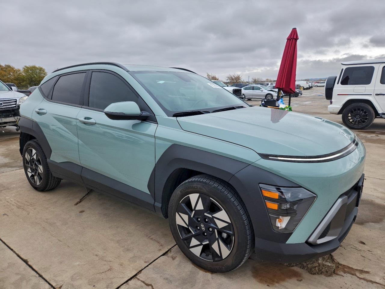 2024 HYUNDAI KONA SEL photo 4