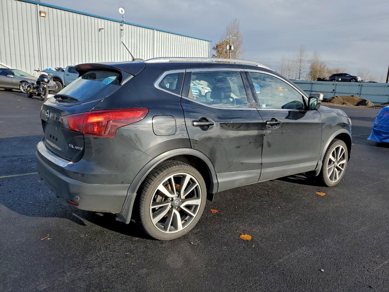 2019 NISSAN ROGUE SPORT S photo 3