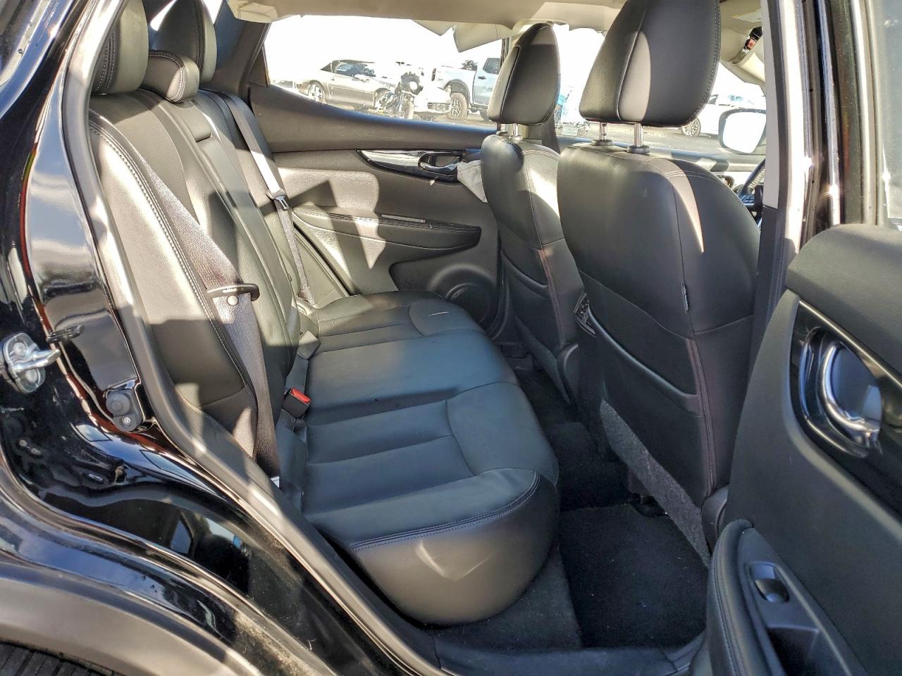 2019 NISSAN ROGUE SPORT S photo 10