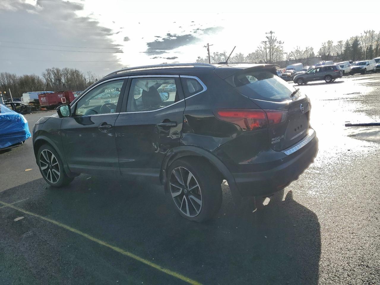 2019 NISSAN ROGUE SPORT S photo 2