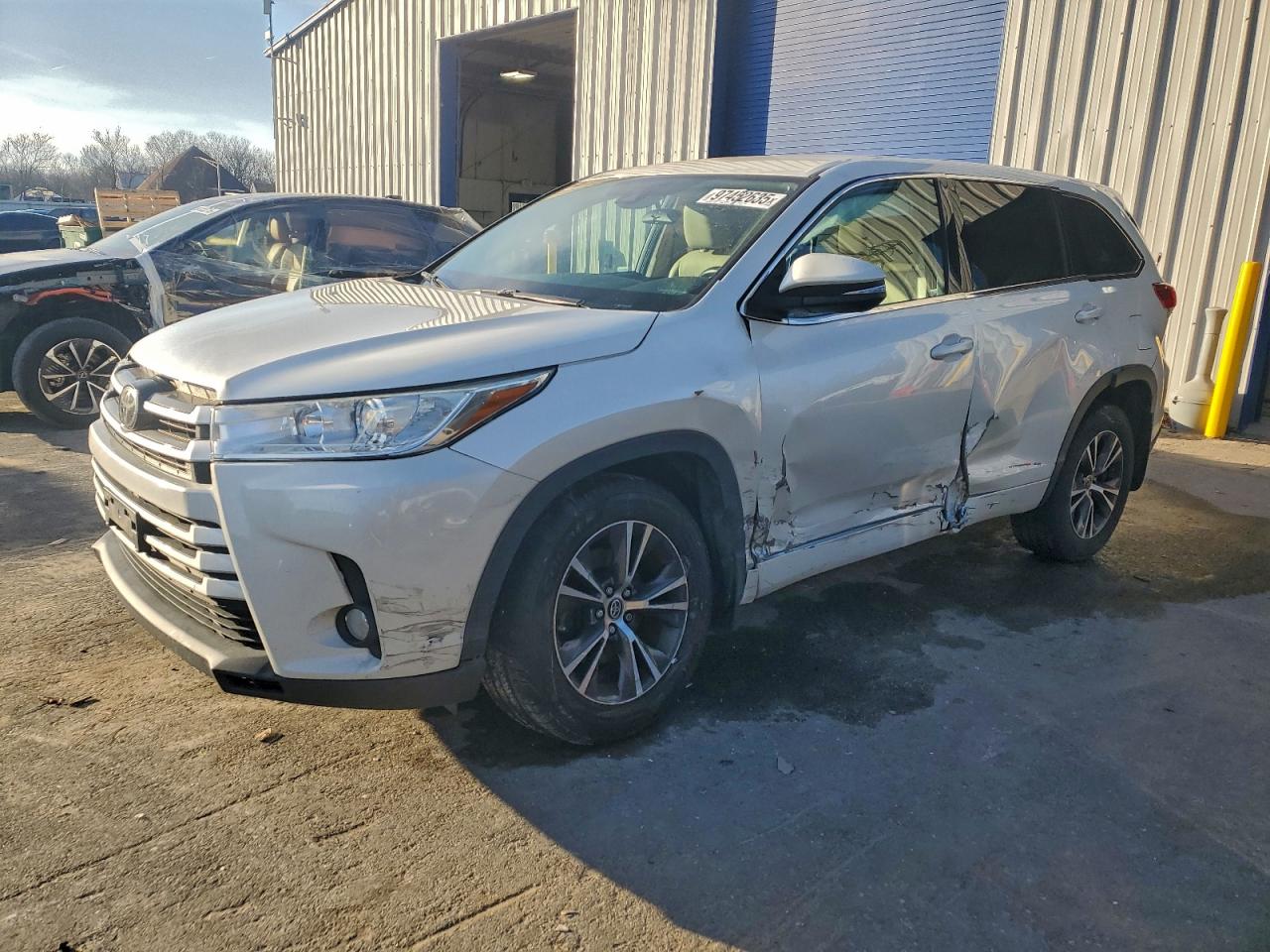 2018 TOYOTA HIGHLANDER