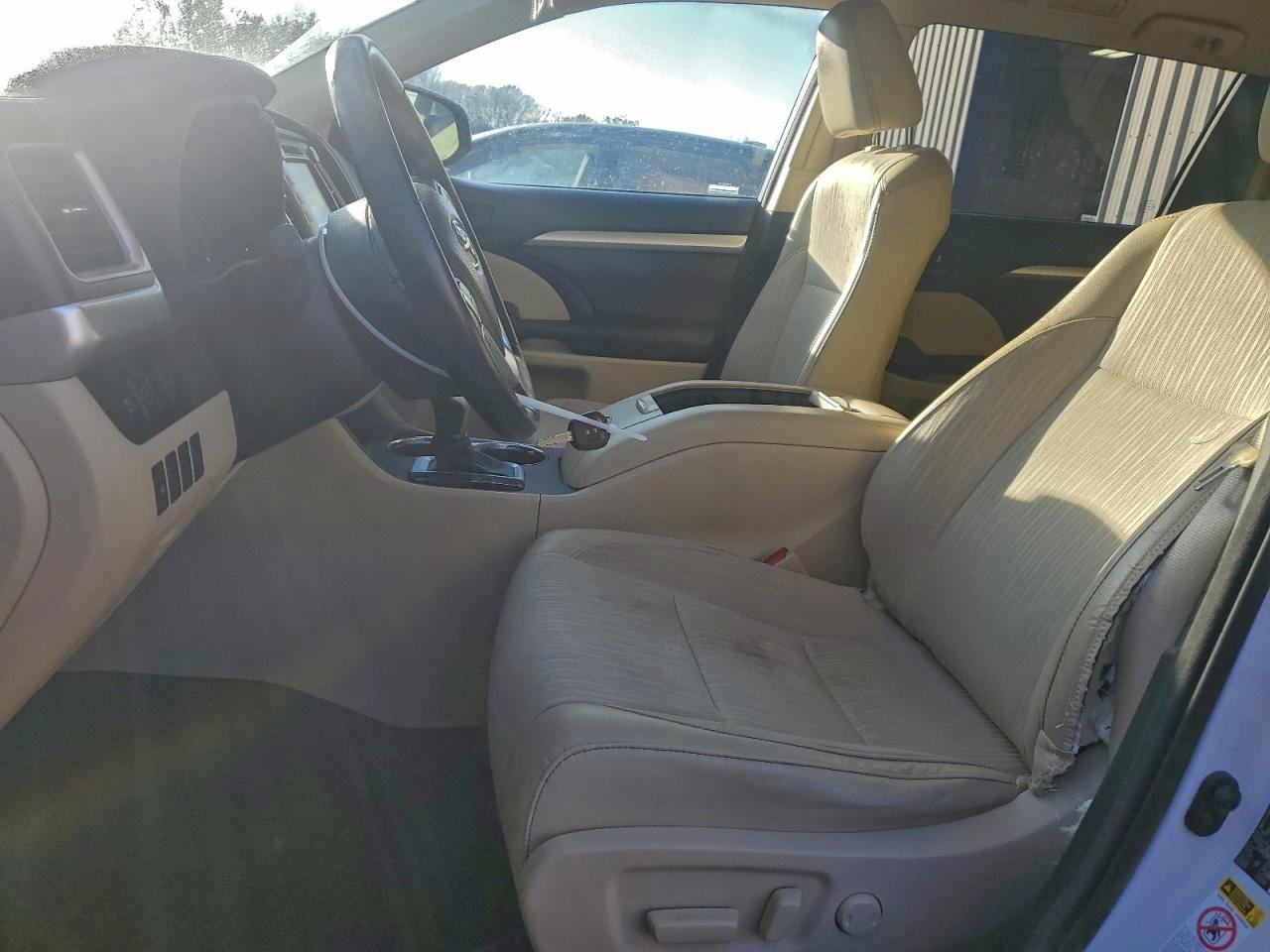 2018 TOYOTA HIGHLANDER LE PLUS photo 7
