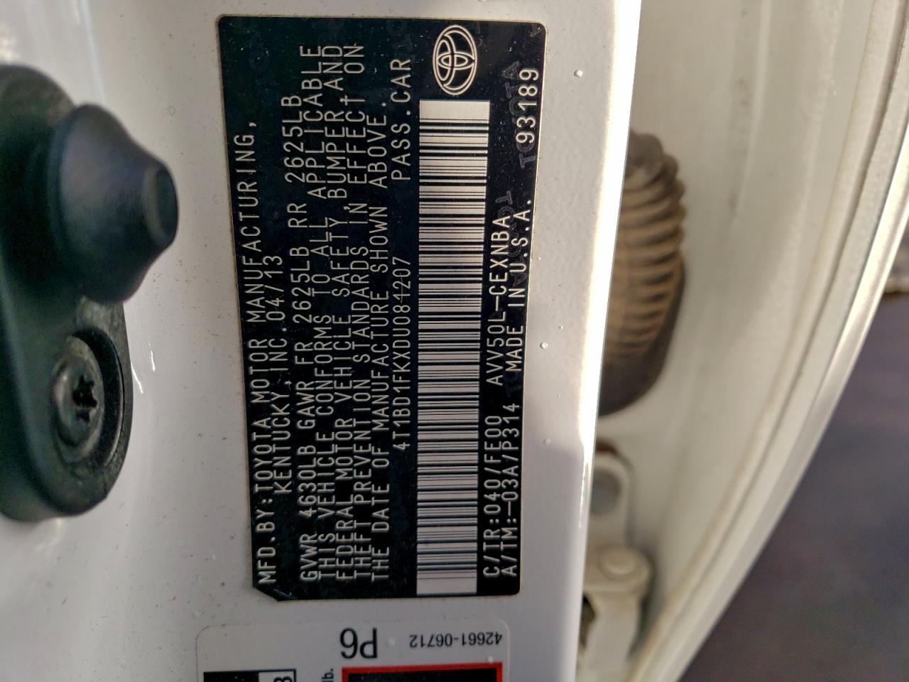 2013 TOYOTA CAMRY HYBRID photo 12