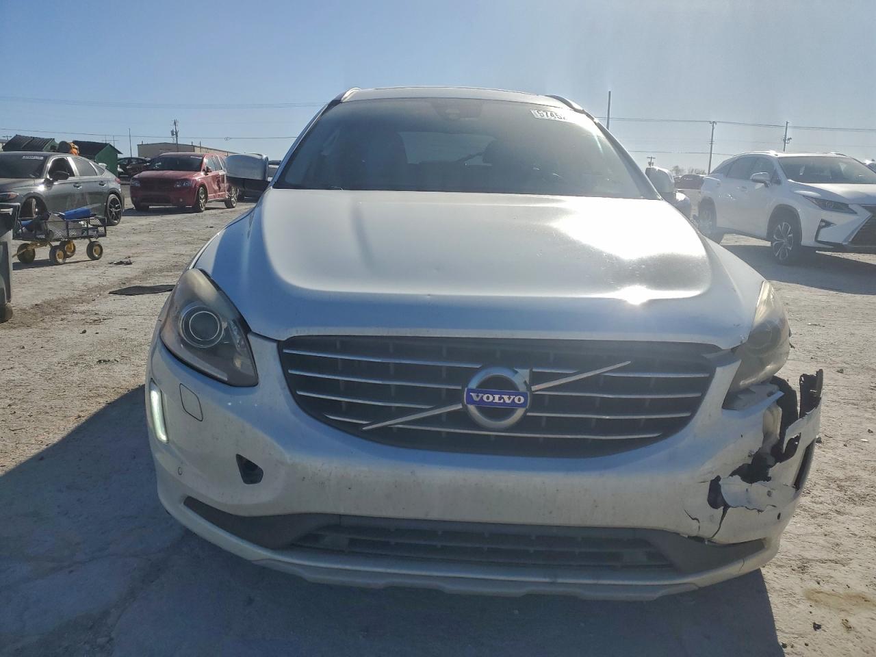 2017 VOLVO XC60 T5 INSCRIPTION photo 5