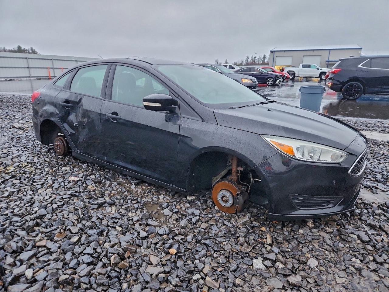 2015 FORD FOCUS SE photo 4