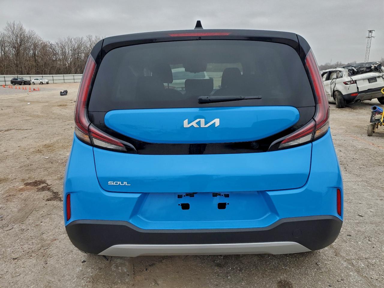 2024 KIA SOUL LX photo 6