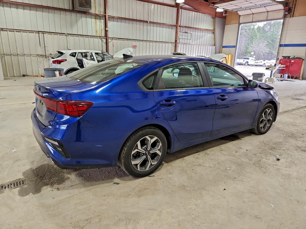 2021 KIA FORTE FE photo 3
