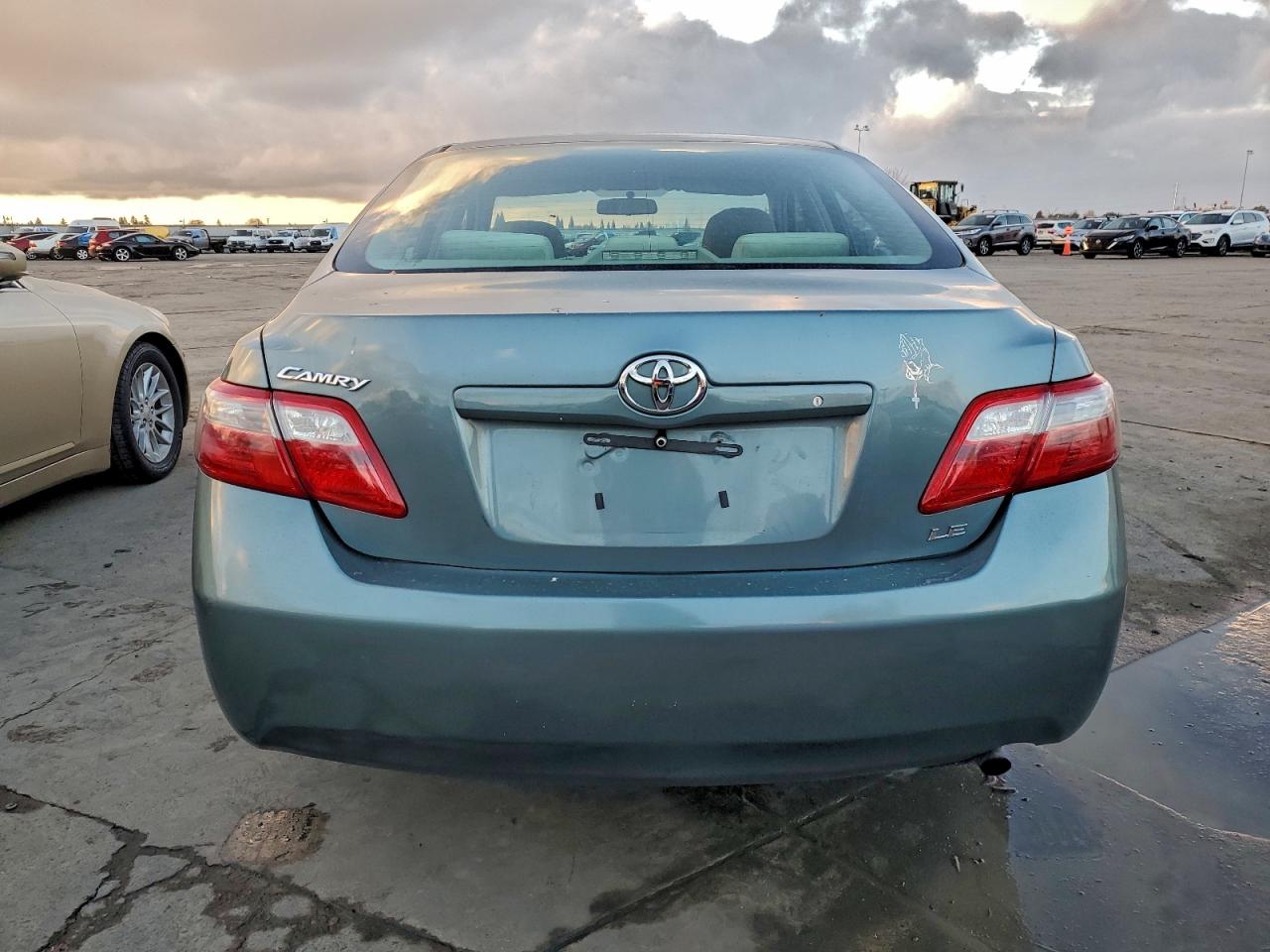2009 TOYOTA CAMRY BASE photo 6