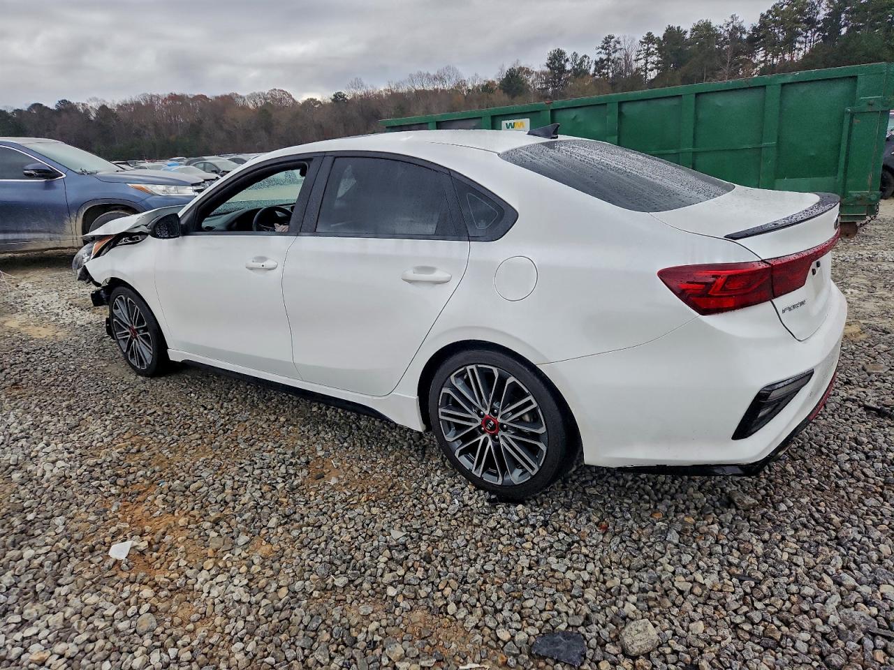 2021 KIA FORTE GT photo 2