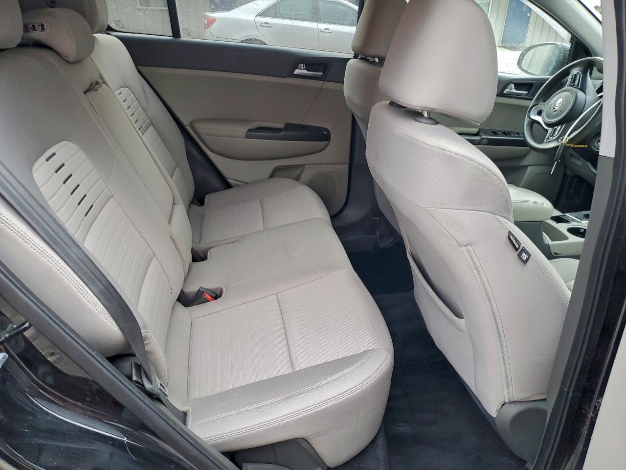 2017 KIA SPORTAGE LX photo 11