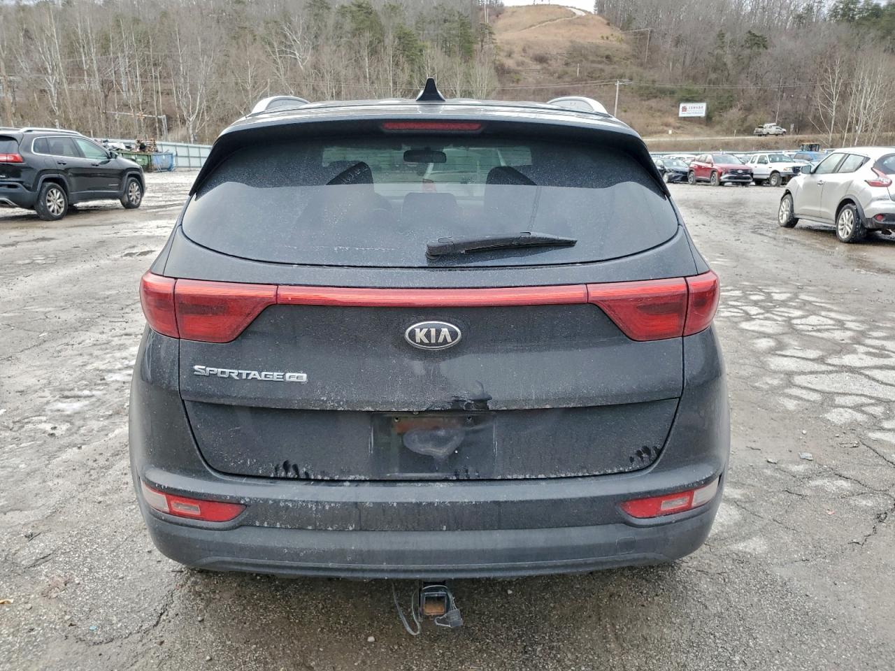 2017 KIA SPORTAGE LX photo 6