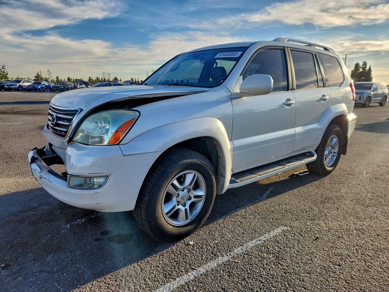 2004 LEXUS GX
