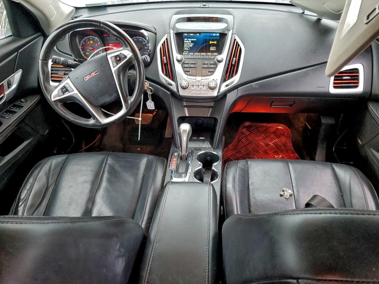 2015 GMC TERRAIN SLT photo 8
