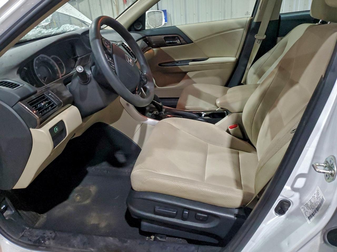 2017 HONDA ACCORD EX photo 7