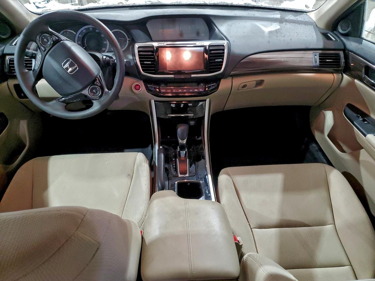 2017 HONDA ACCORD EX photo 8
