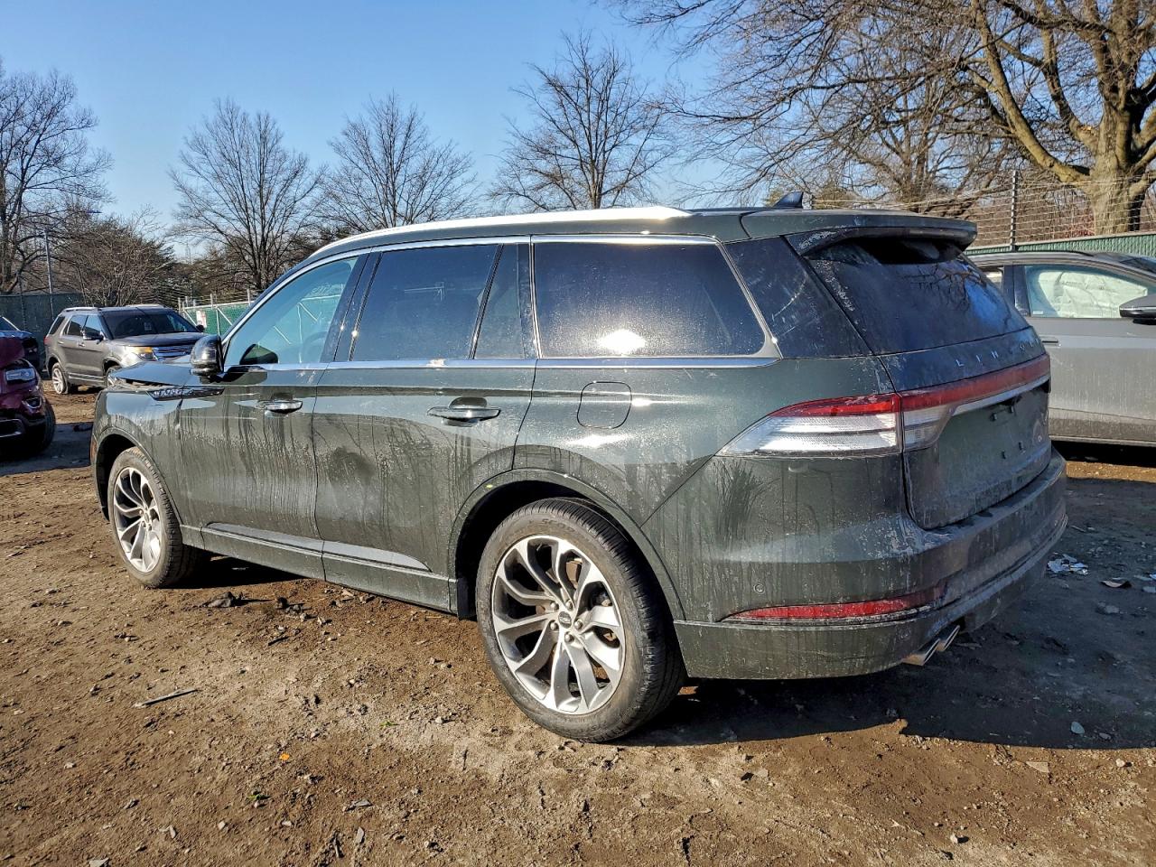 2023 LINCOLN AVIATOR GRAND TOURING photo 2