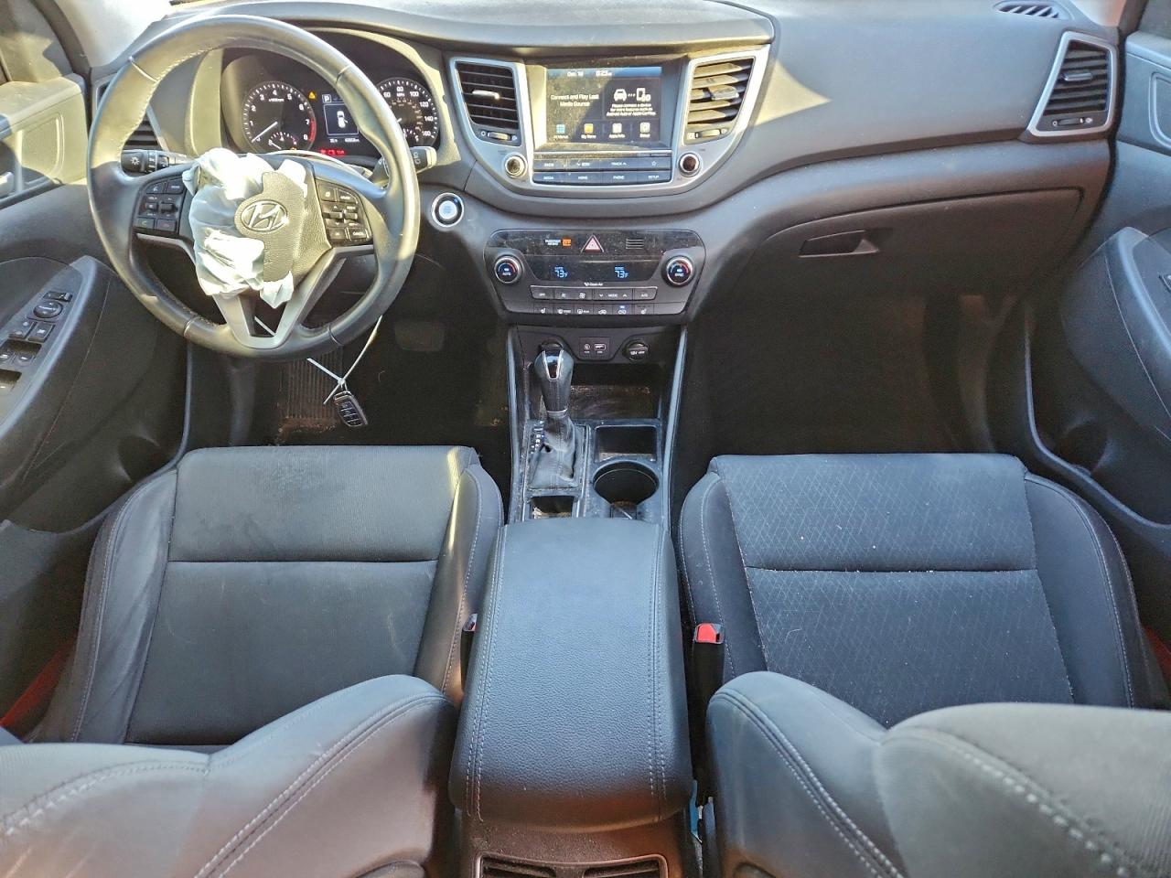 2018 HYUNDAI TUCSON VALUE photo 8