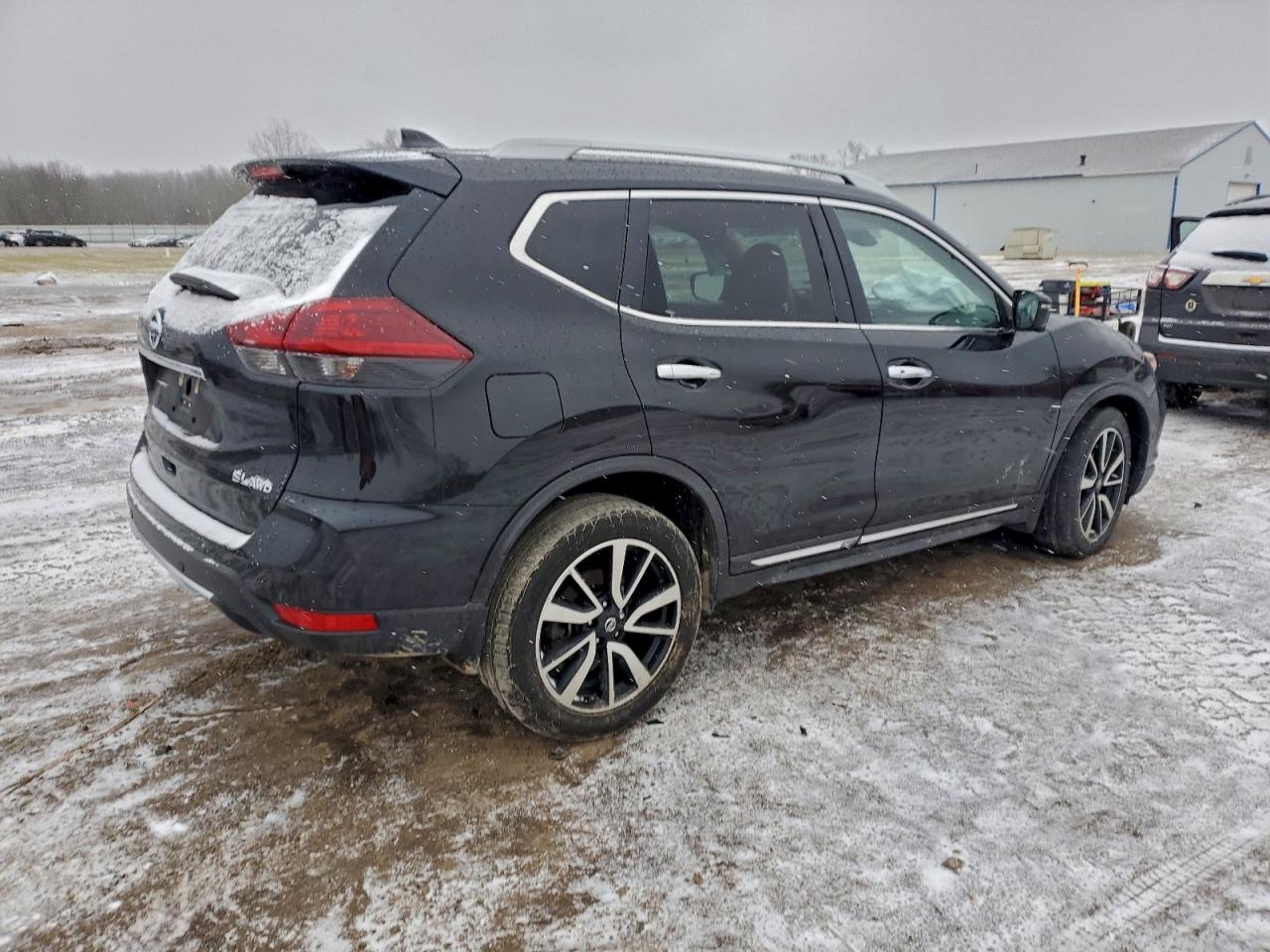 2020 NISSAN ROGUE S photo 3