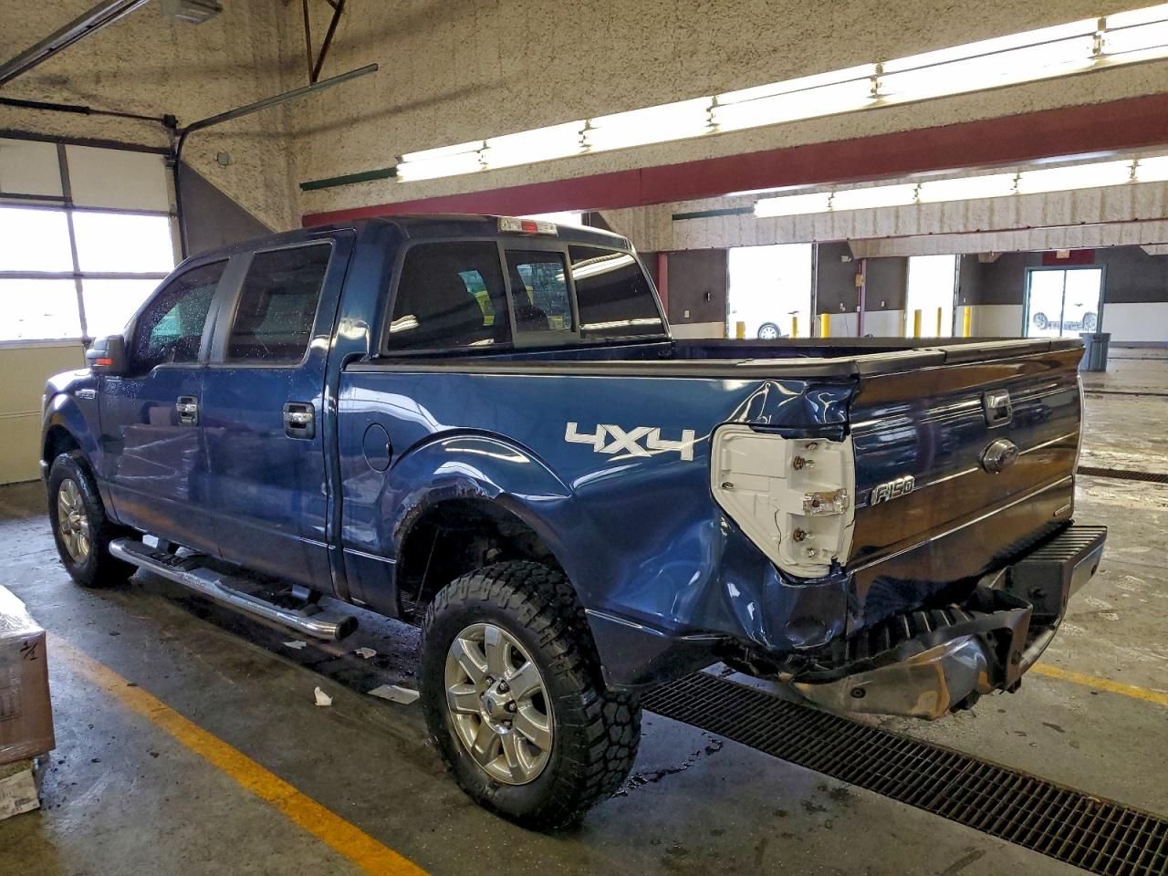 2014 FORD F150 SUPERCREW photo 2