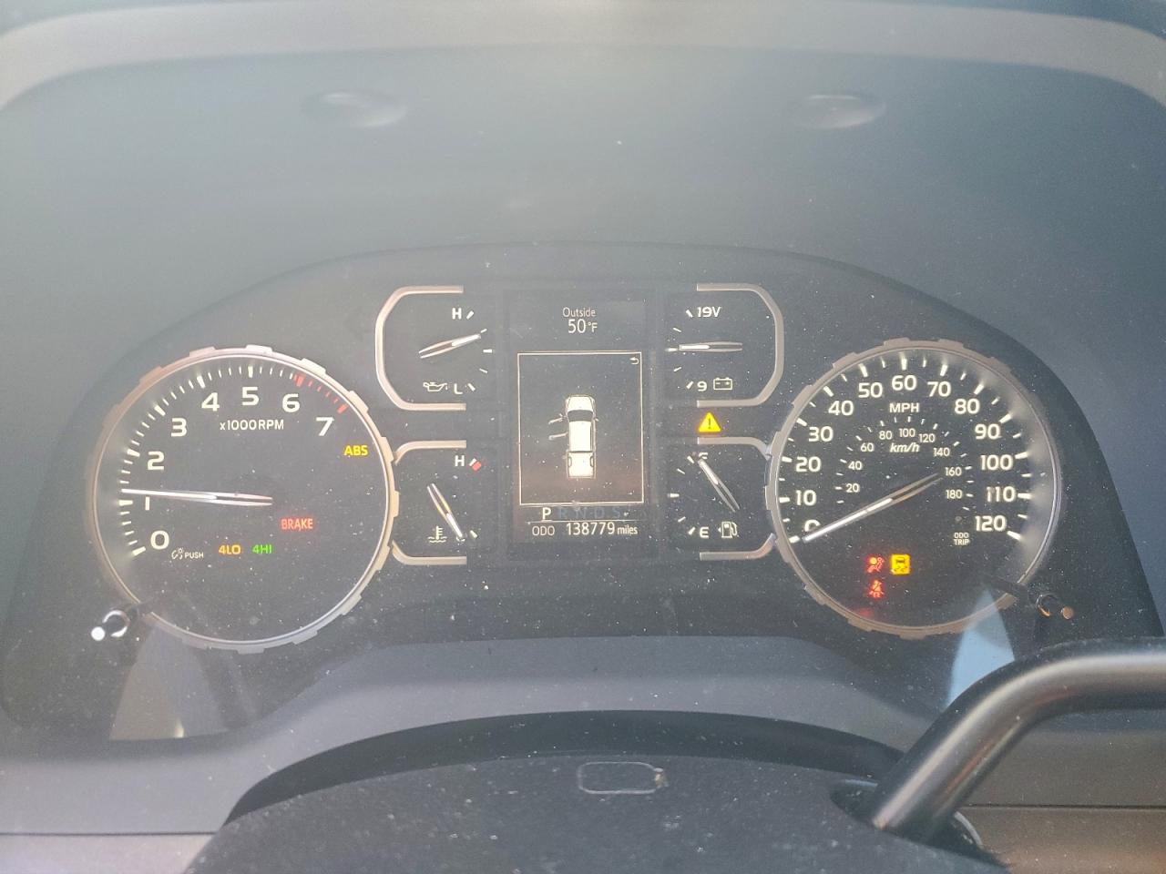 2018 TOYOTA TUNDRA CREWMAX SR5 photo 9