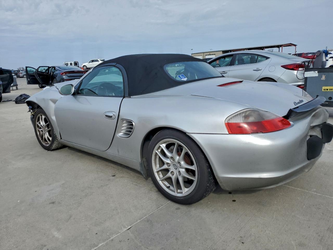 2004 PORSCHE BOXSTER photo 2