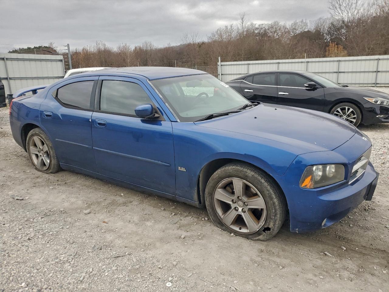 2010 DODGE CHARGER SXT photo 4