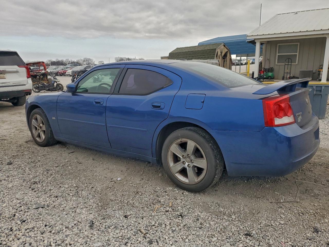 2010 DODGE CHARGER SXT photo 2