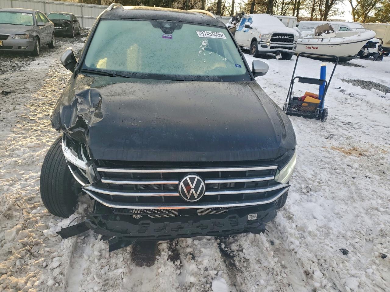 2024 VOLKSWAGEN TIGUAN WOLFSBURG photo 5