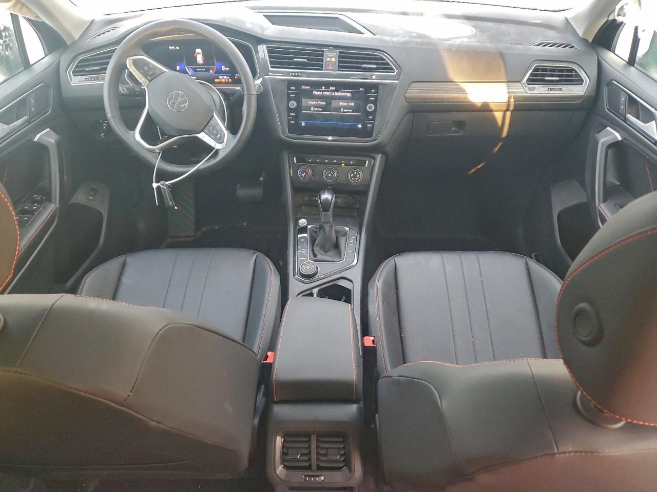 2024 VOLKSWAGEN TIGUAN WOLFSBURG photo 8