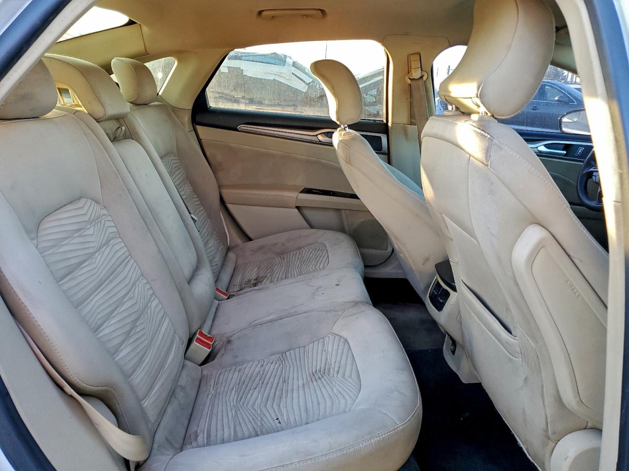 2016 FORD FUSION SE photo 10