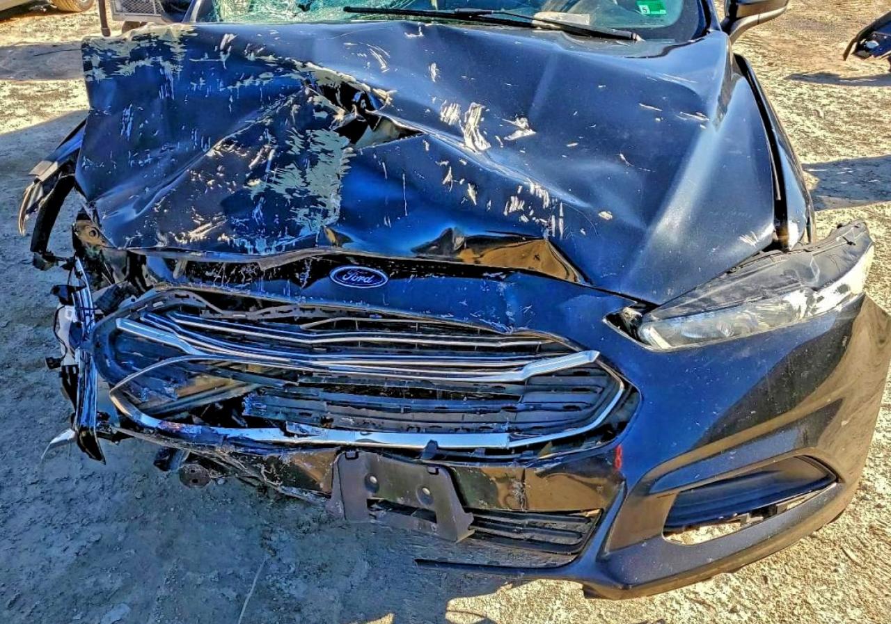 2016 FORD FUSION S photo 11
