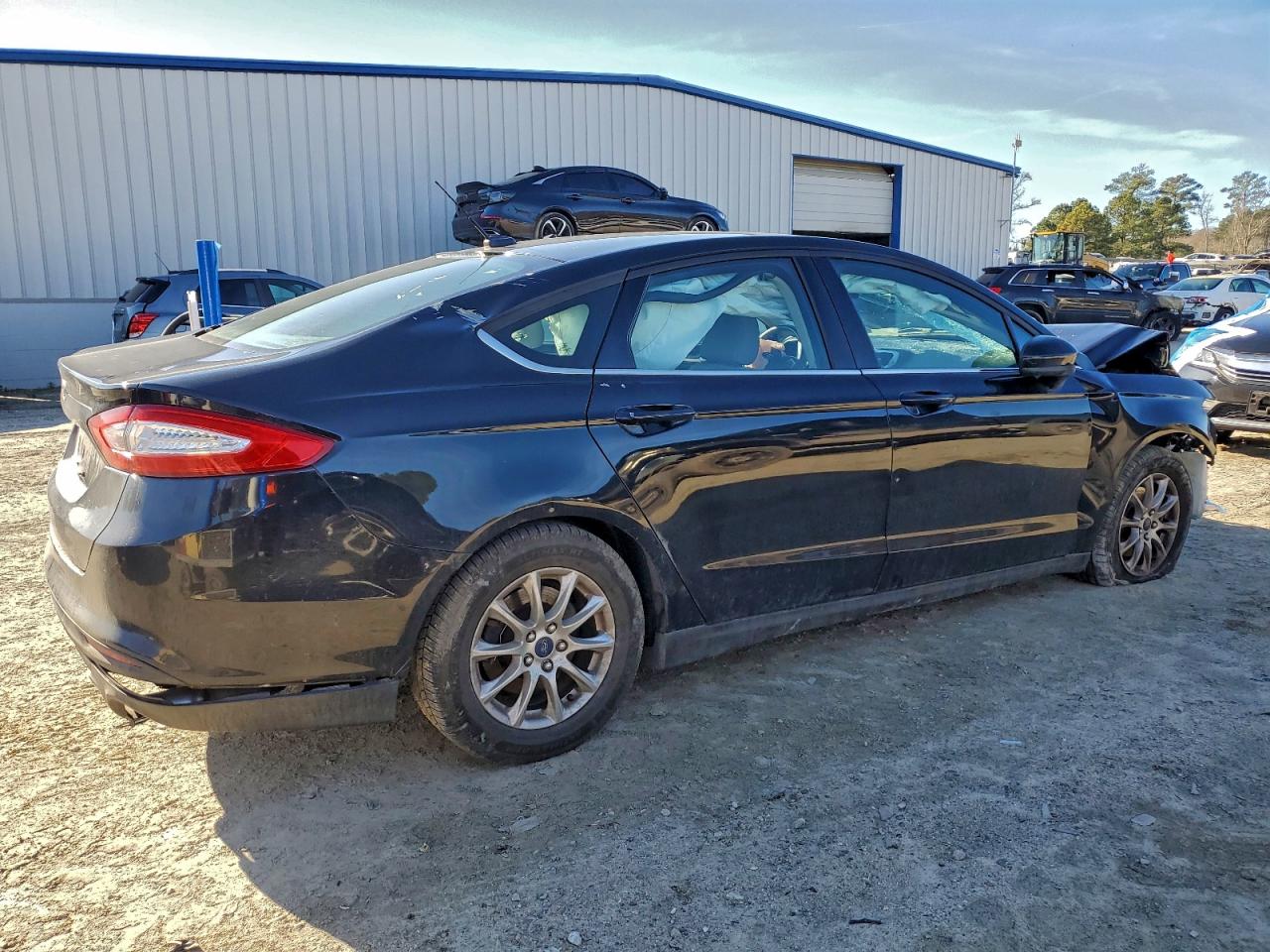 2016 FORD FUSION S photo 3