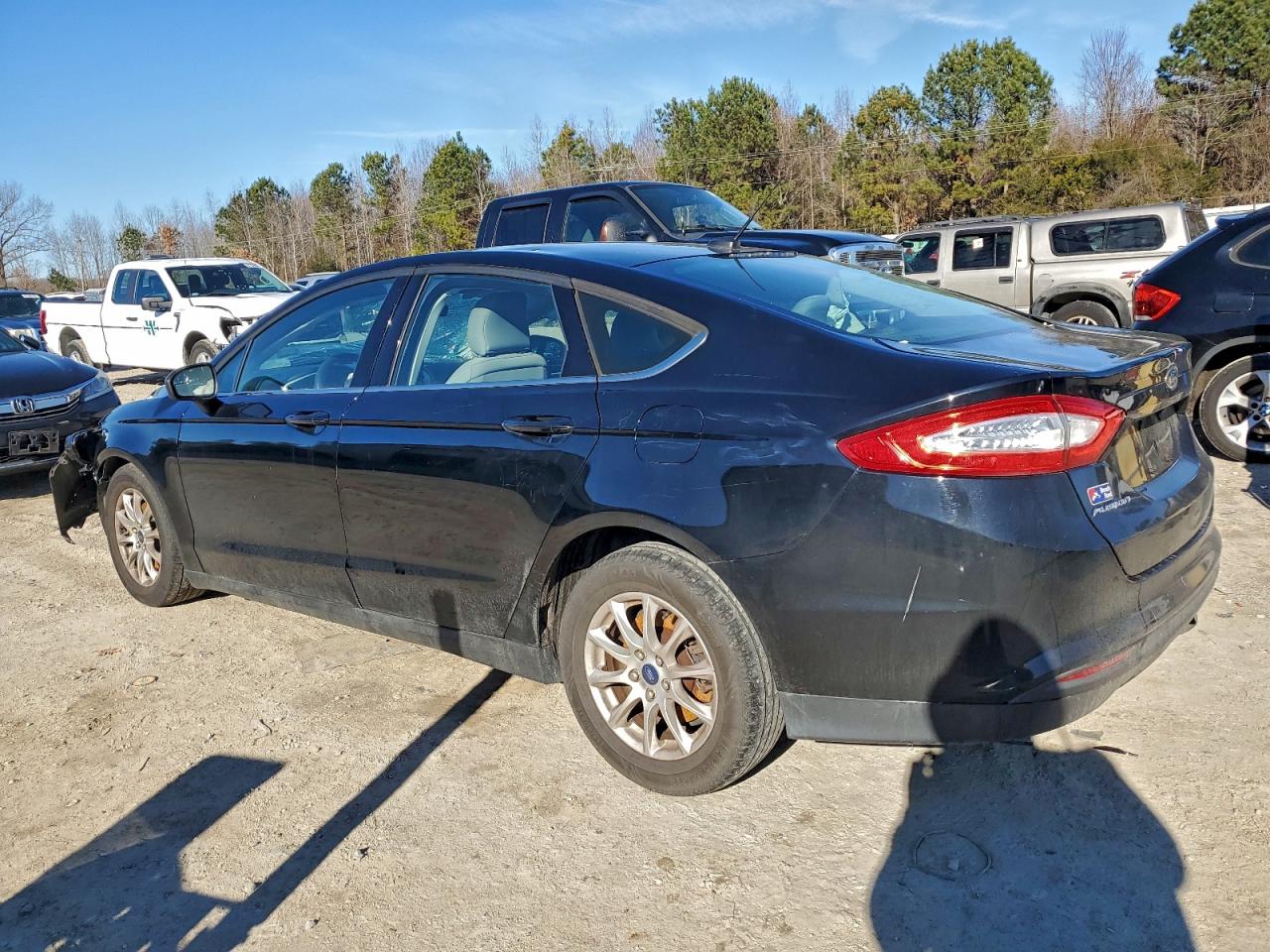 2016 FORD FUSION S photo 2