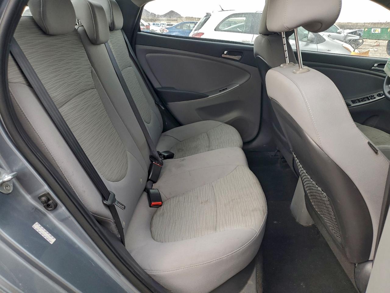 2017 HYUNDAI ACCENT SE photo 10