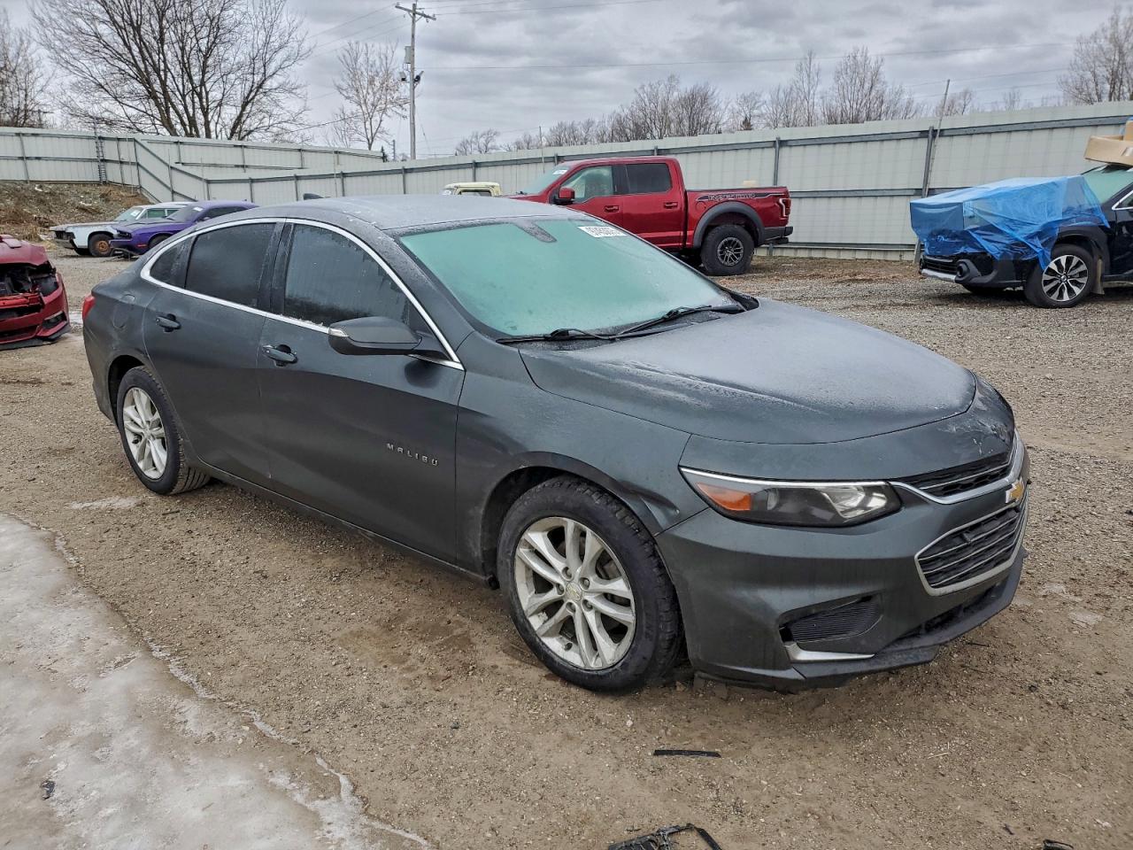 2016 CHEVROLET MALIBU LT photo 4