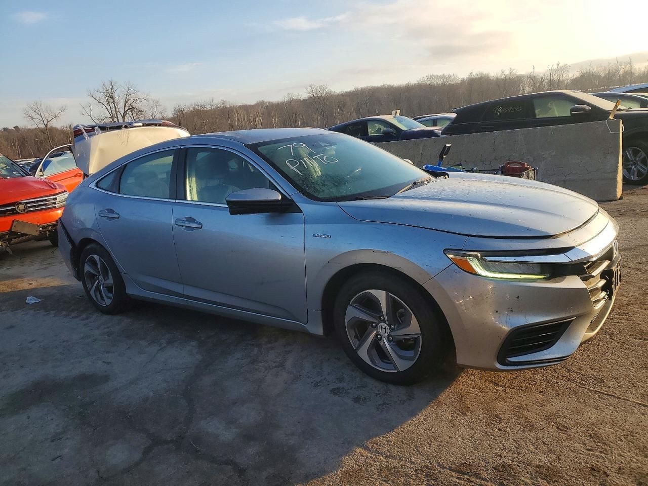 2019 HONDA INSIGHT EX photo 4