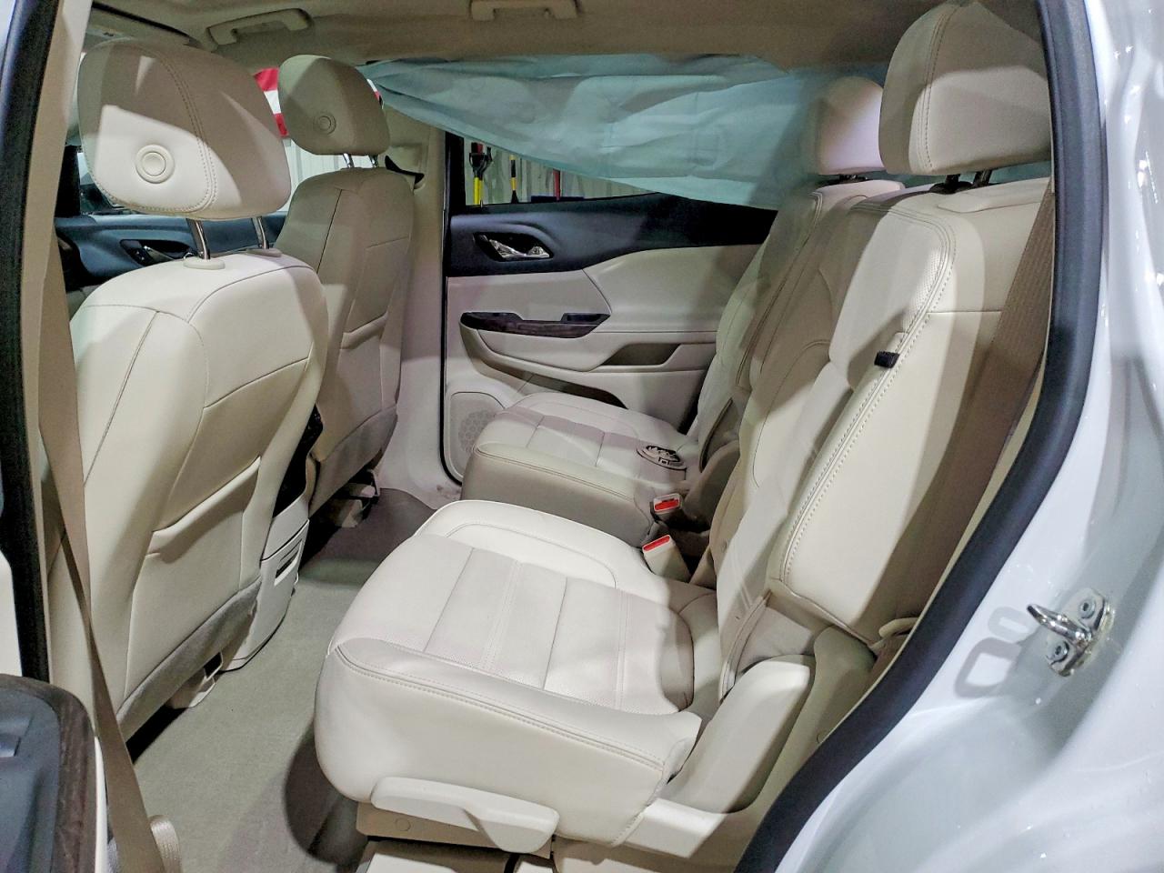2023 GMC ACADIA DENALI photo 11