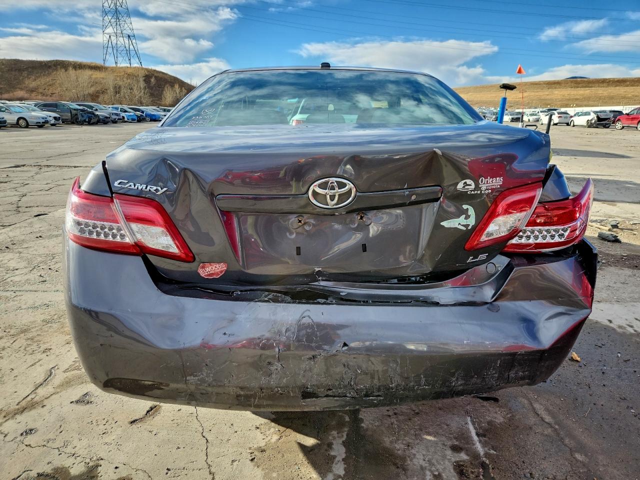 2010 TOYOTA CAMRY BASE photo 6