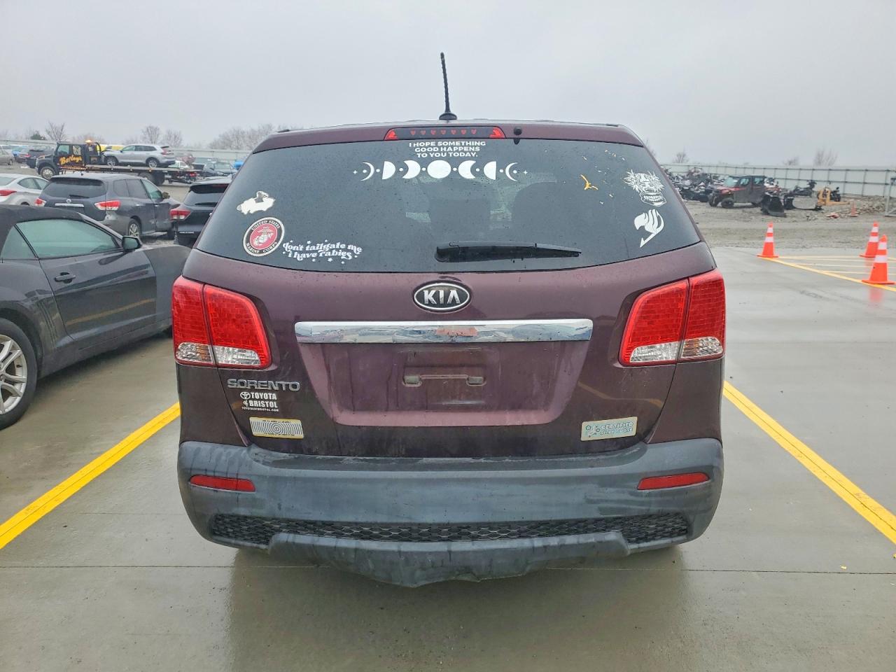 2011 KIA SORENTO BASE photo 6