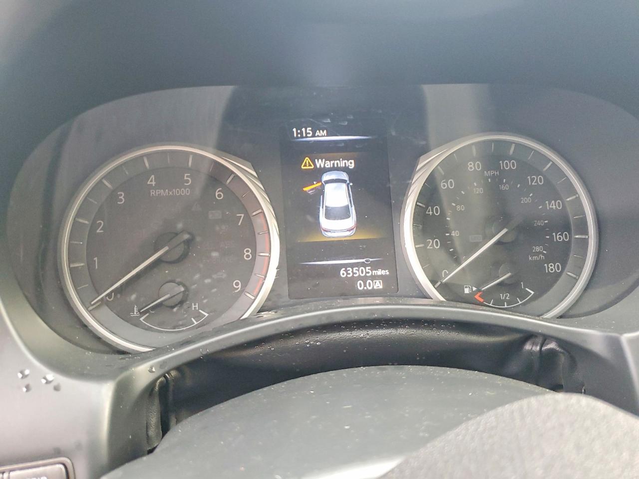 2018 INFINITI Q50 LUXE photo 9