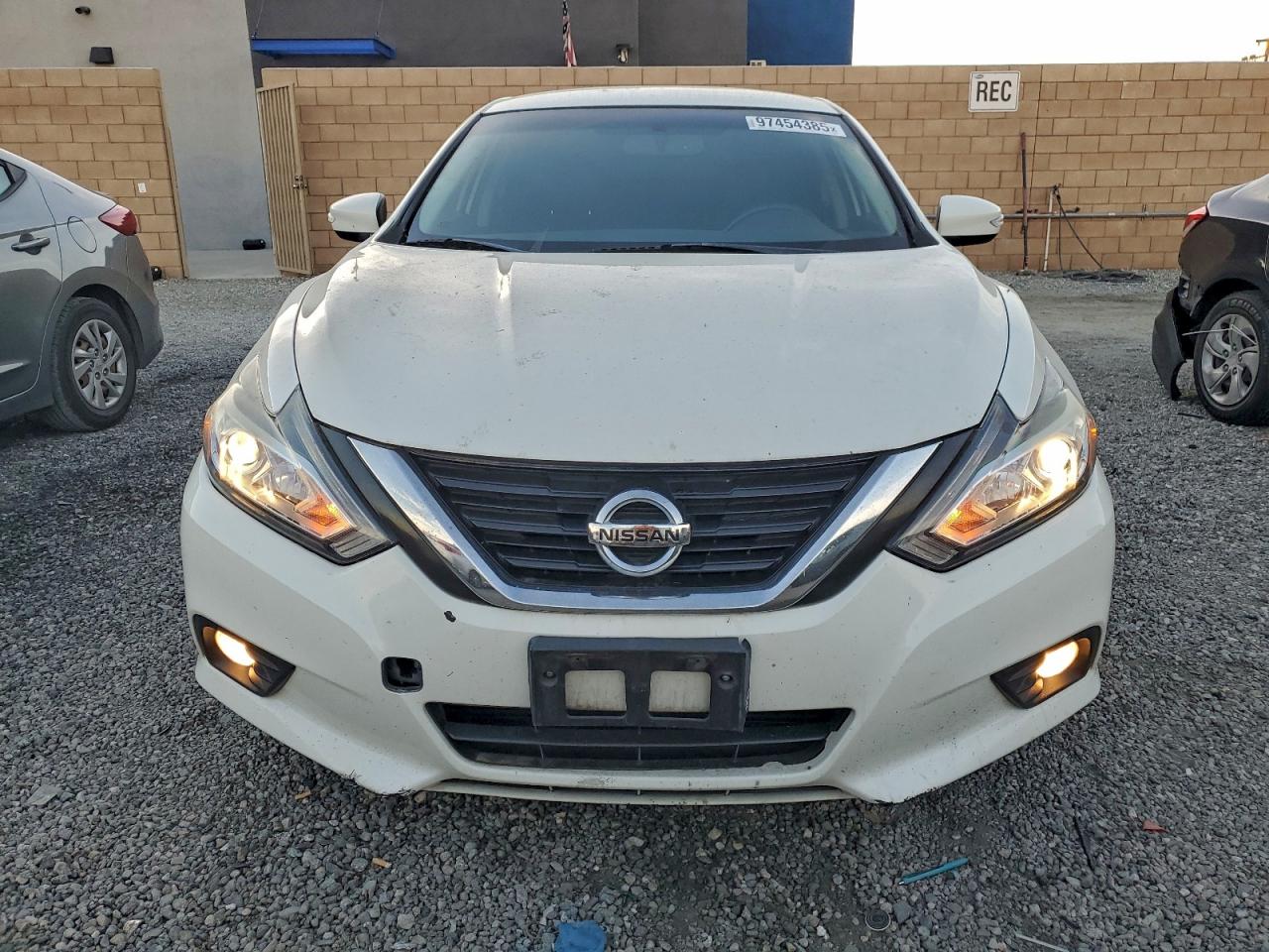 2018 NISSAN ALTIMA 2.5 photo 9