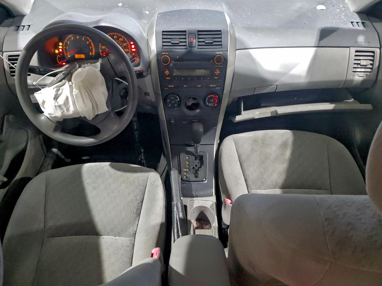 2009 TOYOTA COROLLA BASE photo 8