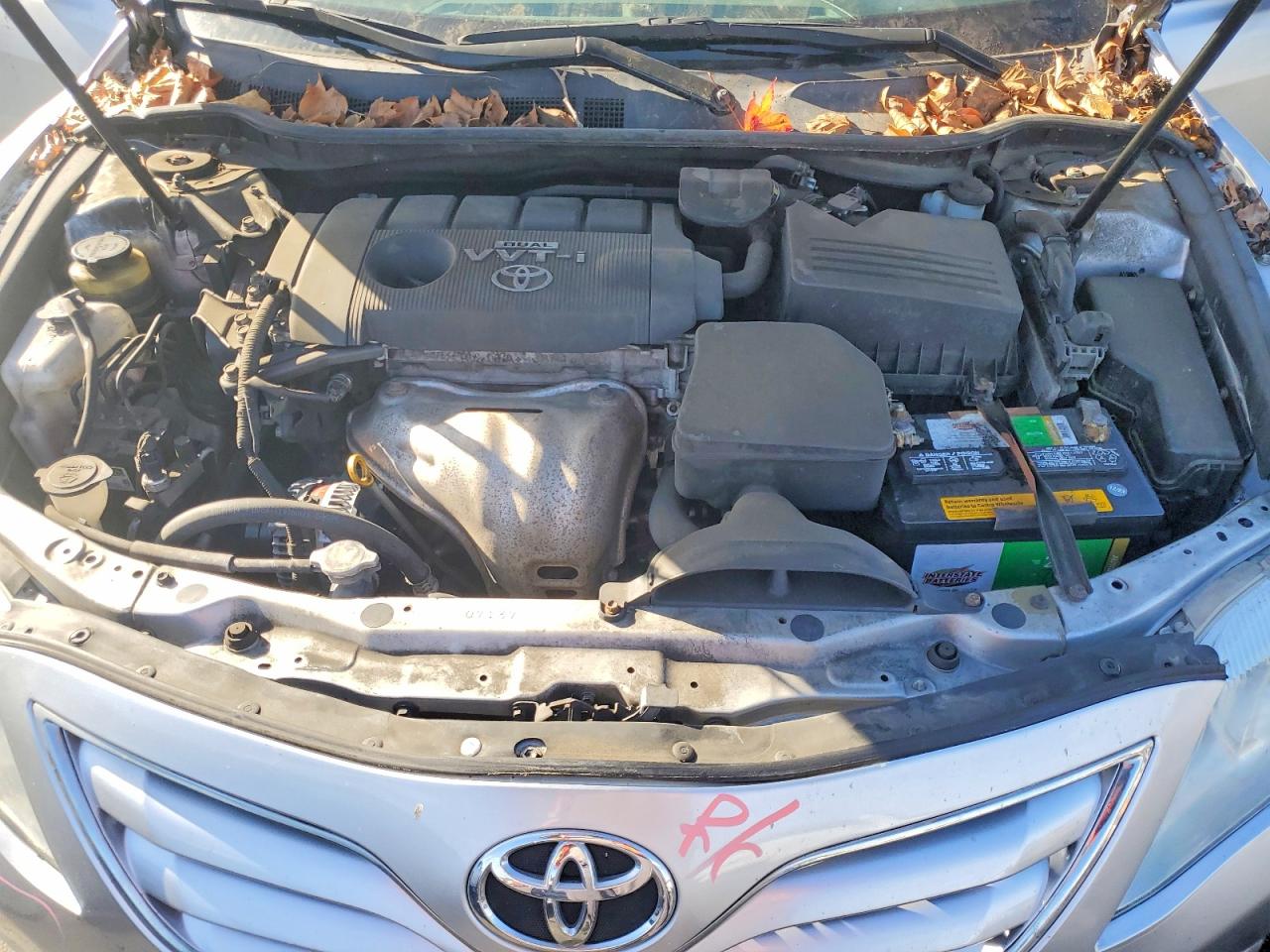 2010 TOYOTA CAMRY BASE photo 11