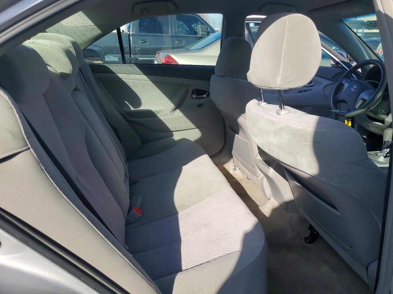 2010 TOYOTA CAMRY BASE photo 10