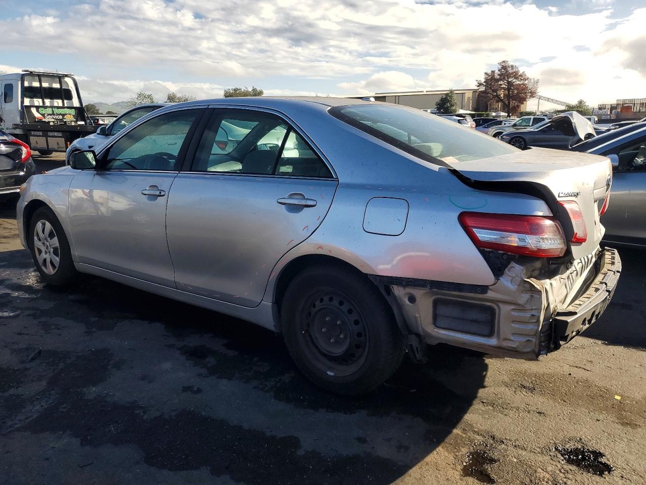 2010 TOYOTA CAMRY BASE photo 2