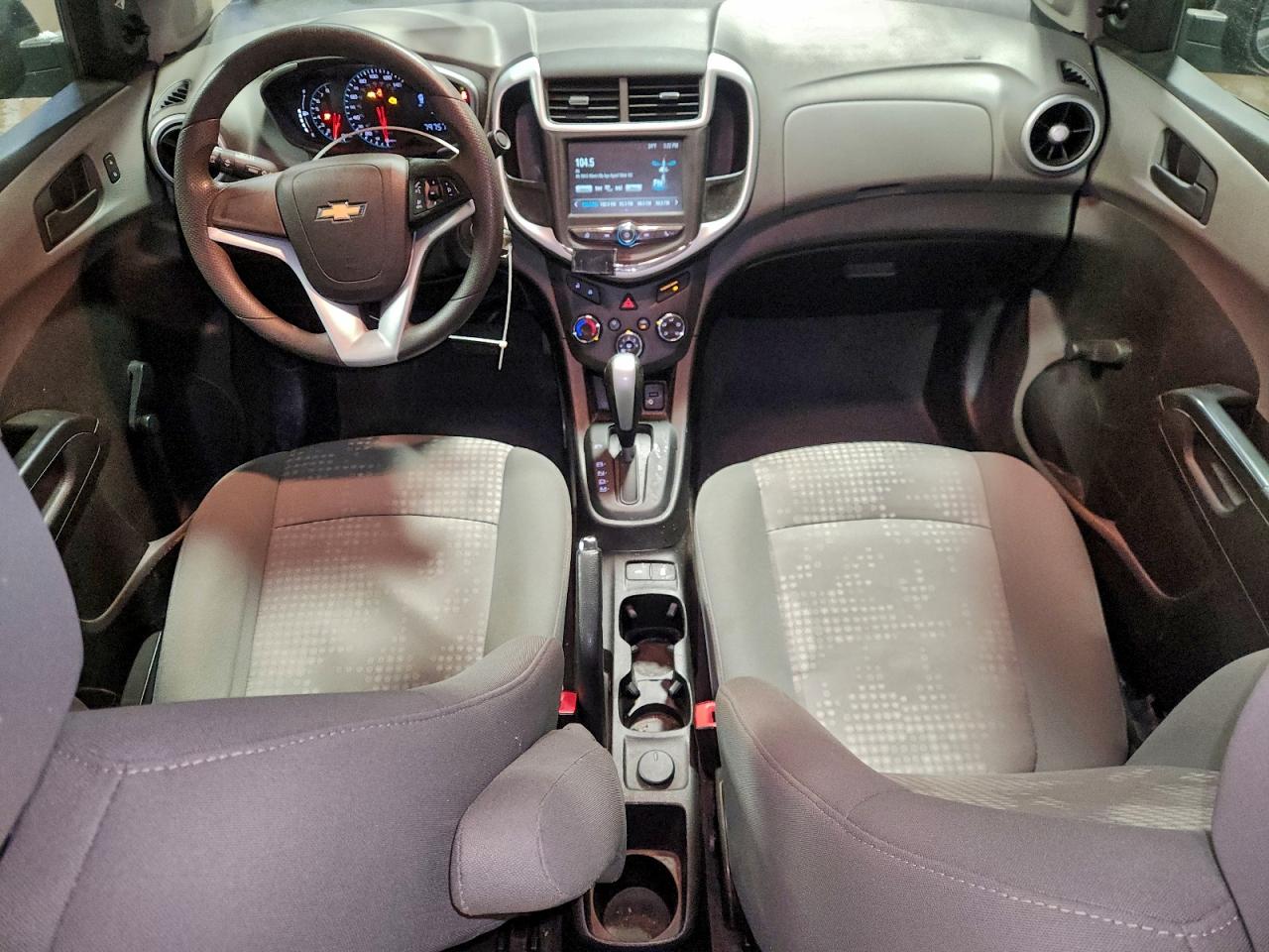 2017 CHEVROLET SONIC LS photo 8