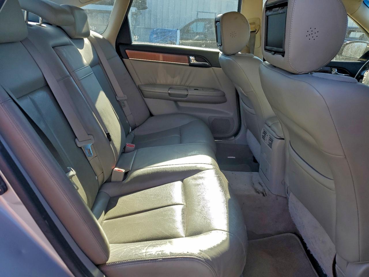 2010 INFINITI M35 BASE photo 28