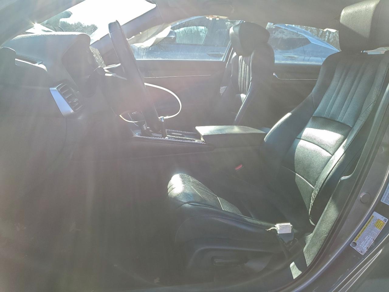 2018 HONDA ACCORD EXL photo 19
